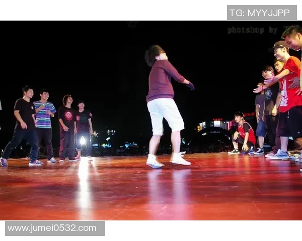 深入分析上海街舞队快攻战术的独特魅力与实战应用