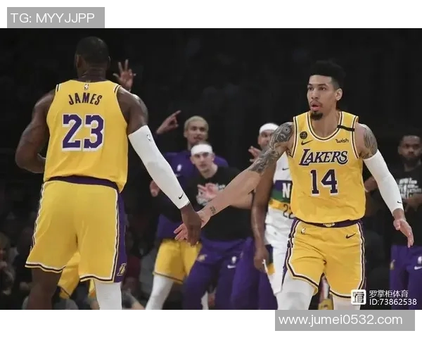 西安排球队包夹战术解析与实战应用探讨